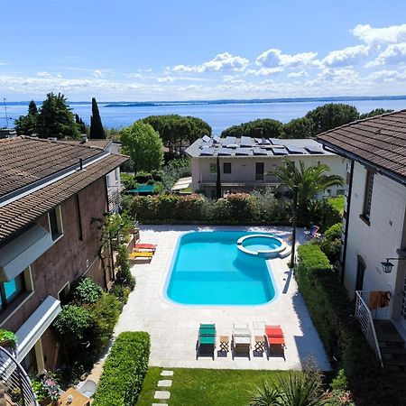 Villa Maria Apartments Moniga del Garda Exterior photo