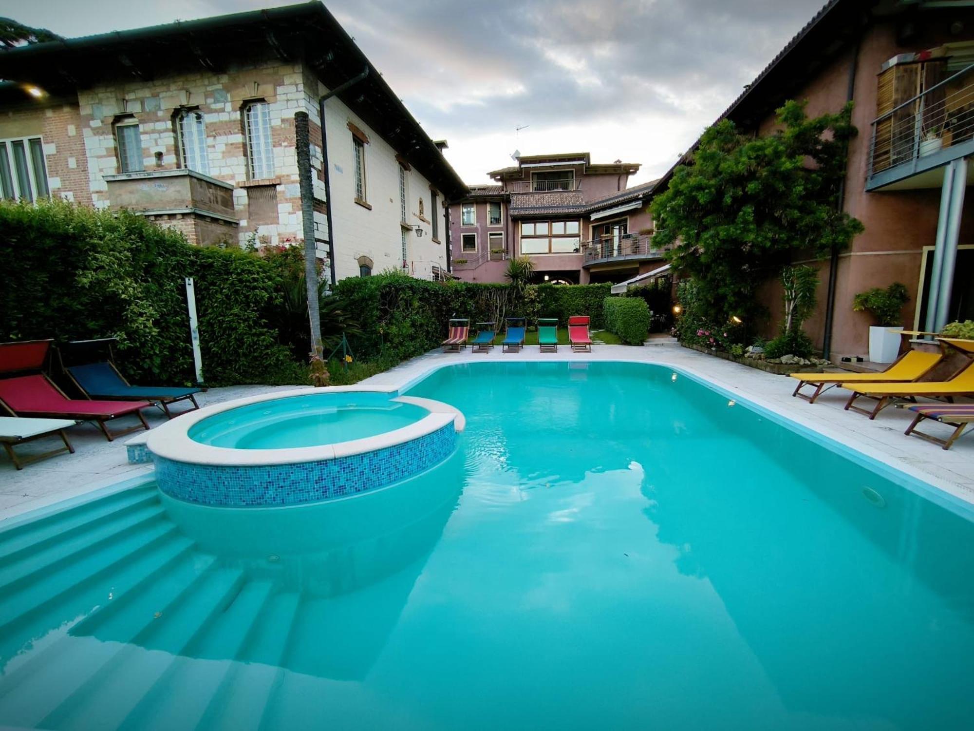 Villa Maria Apartments Moniga del Garda Exterior photo