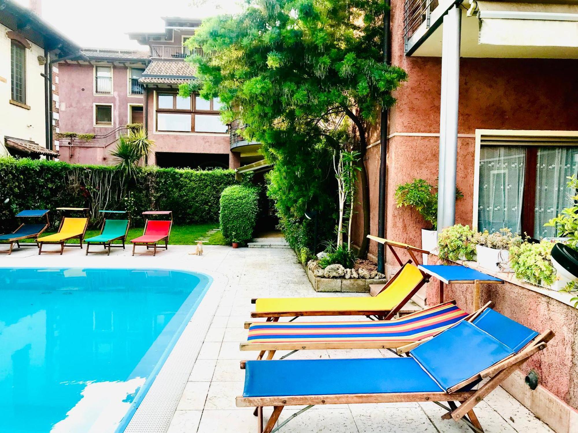 Villa Maria Apartments Moniga del Garda Exterior photo
