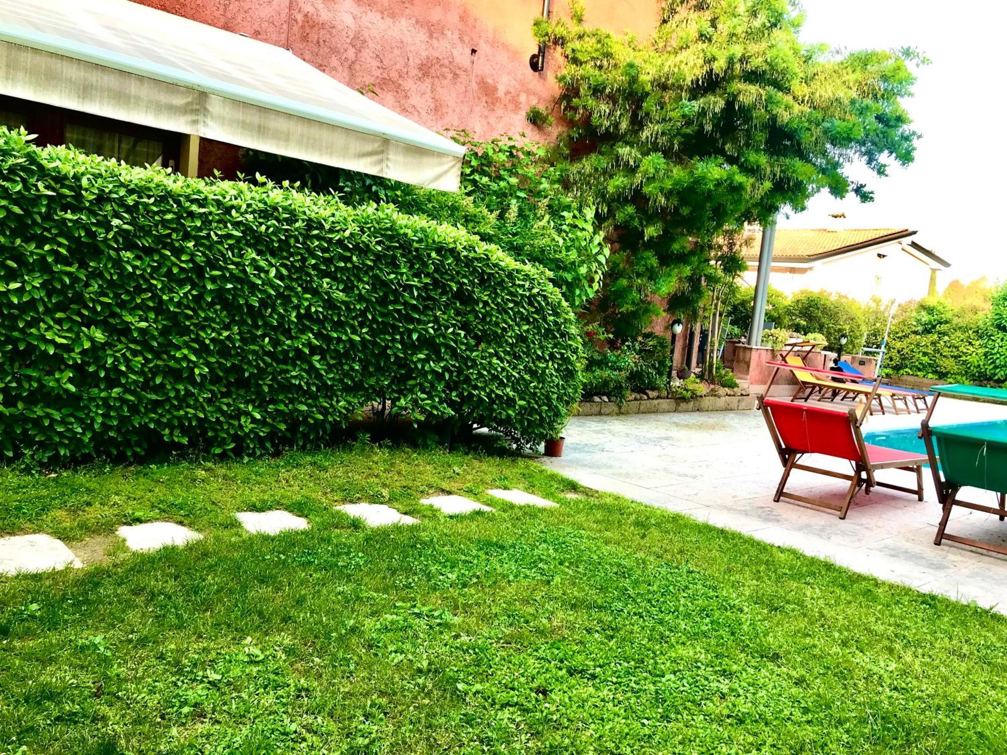 Villa Maria Apartments Moniga del Garda Exterior photo