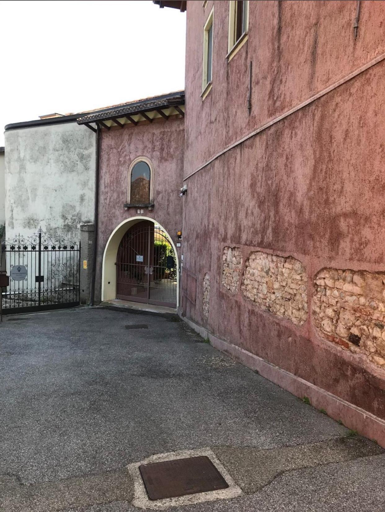 Villa Maria Apartments Moniga del Garda Exterior photo